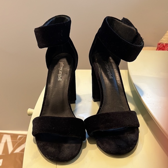 Jeffrey Campbell open toe heels - Picture 3 of 6